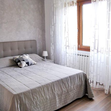 Romamourhouse Екстериор снимка