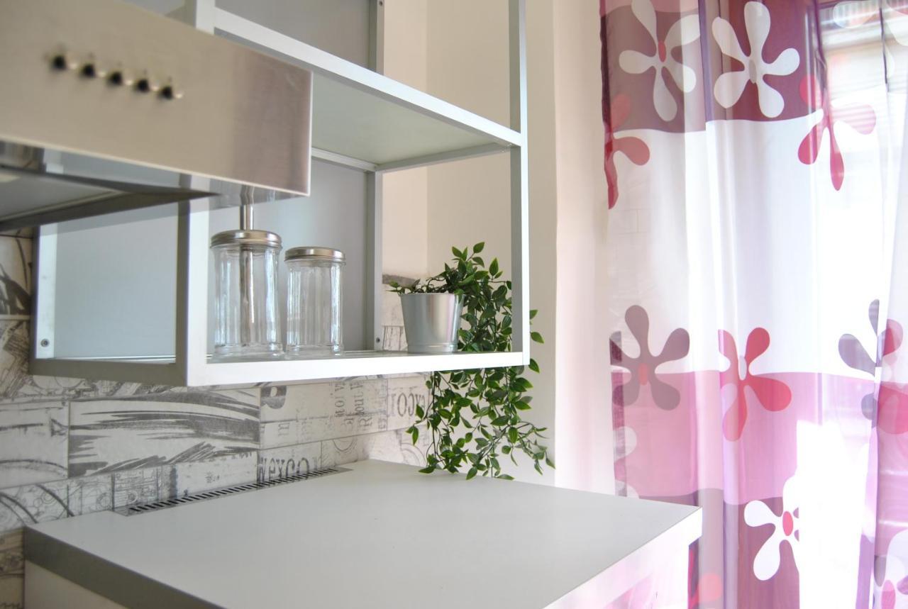 Romamourhouse Екстериор снимка