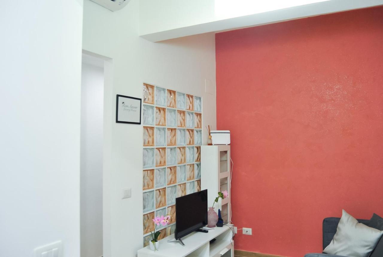 Romamourhouse Екстериор снимка